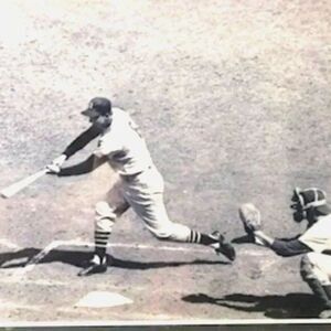 Stan Musial - St Louis Cardinals . Vintage Baseball Picture w/ Glass . Hot Shot